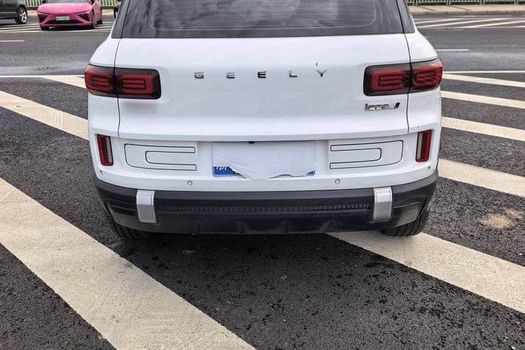 Used Geely Auto icon 2023 1.5TD Chocolate Smoothie Edition
