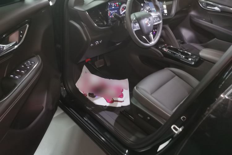 Used Buick Envision 2022 Facelift Encore S 552T Two-Wheel-Drive Luxury Model
