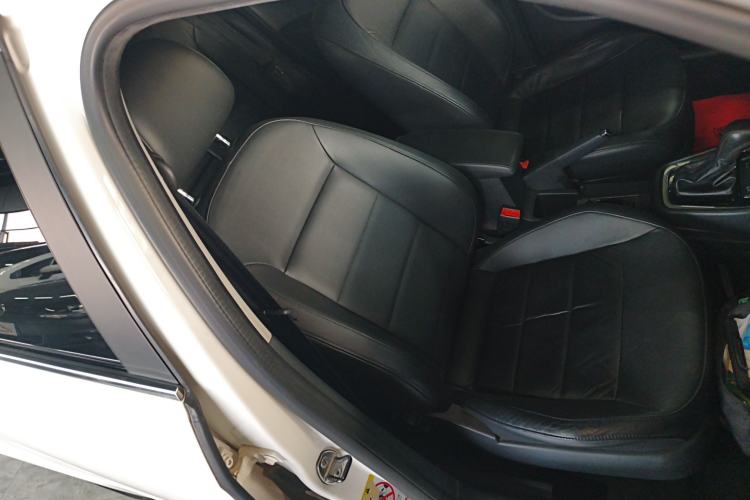 Used Volkswagen Lavida 2013 Restyled Classic 1.6L Automatic Comfort Edition