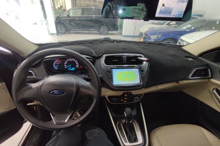 Used Ford Escort 2015 1.5L Automatic Comfort Model
