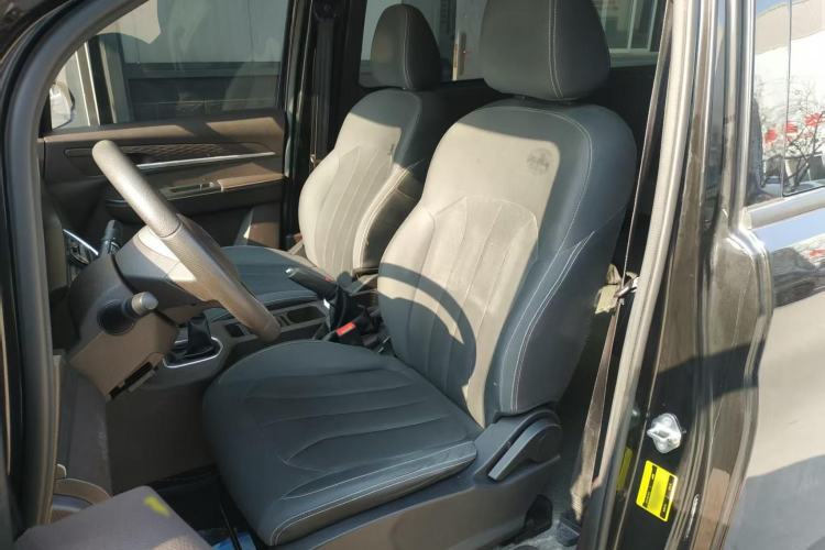 Used  Ruisheng Ace M7 2023 2.0L Long Wheelbase Wealth Creation Version 7 Seats