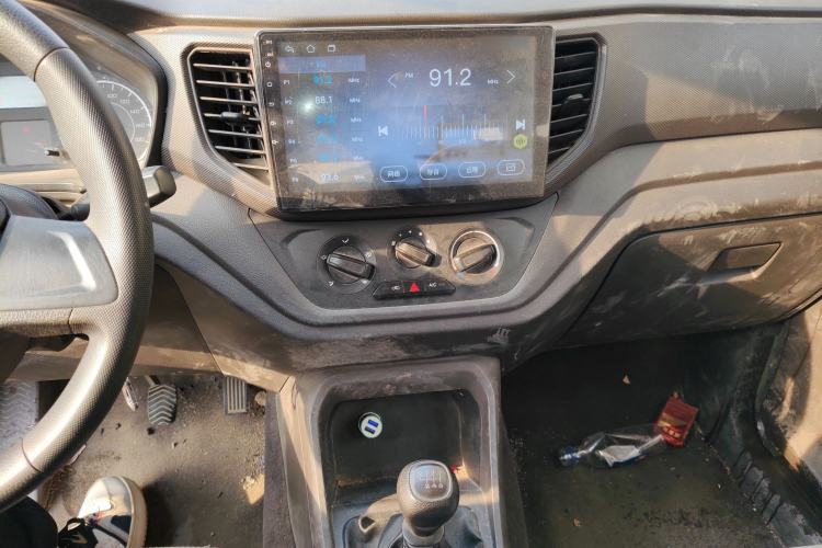 Used Wuling Hongguang V 2019 1.5L Jingqu Version China VI LAR