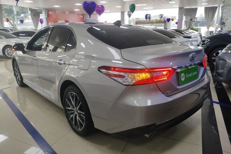 Used Toyota Camry 2021 2.5G Luxury Edition
