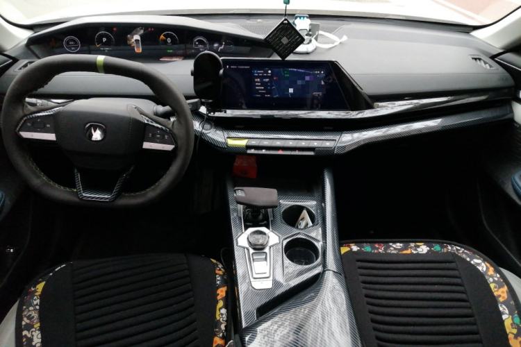 Used Changan UNI-V iDD 2023 Zhidian iDD 1.5T 113km Smart & Fun Version (Rapid Edition)