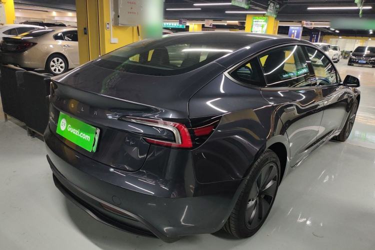 Used Tesla Model 3 2023 Long-Range All-Wheel-Drive Version
