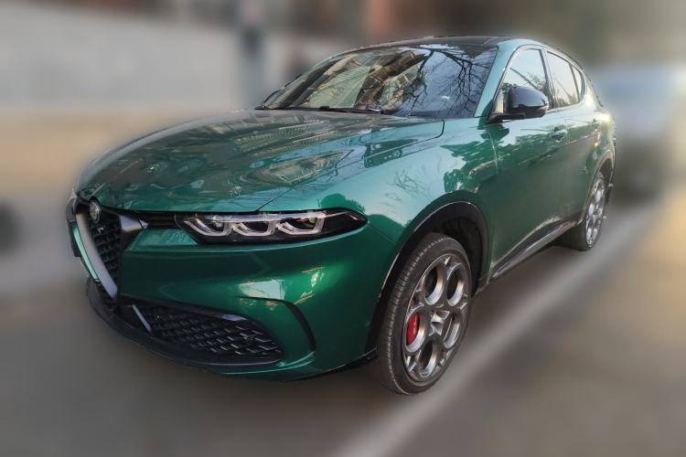 Used Alfa Romeo Tonale 2023 2.0T 268HP AWD Veloce Track Edition