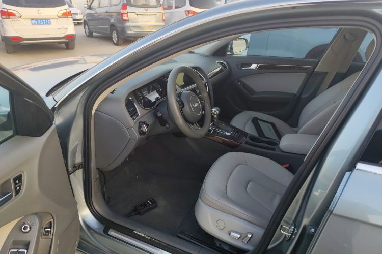 Used Audi A4L 2013 35 TFSI Automatic Comfort Model
