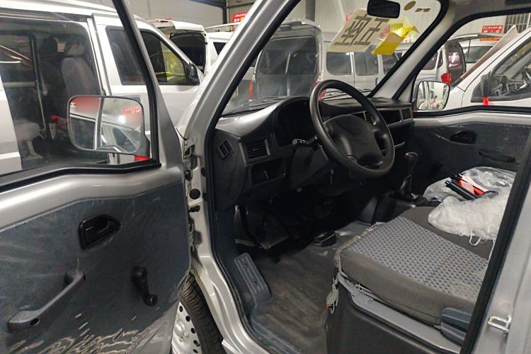 Used Wuling Zhiguang 2023 1.5L Practical Version 5/7 Seats