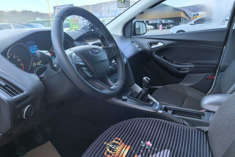 Used Ford Focus 2017 Hatchback 1.6L Manual Comfort Plus SmartDrive Edition