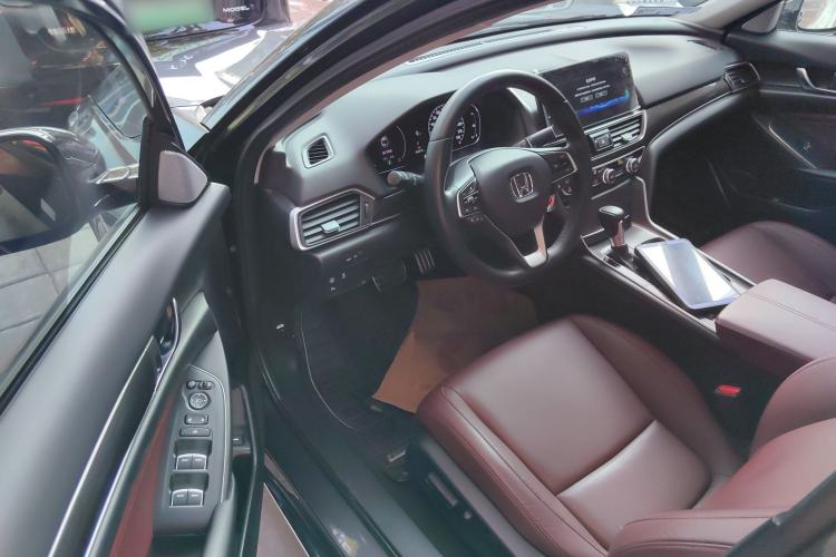 Used Honda Accord 2022 260TURBO Phantom Night · Prestige Edition
