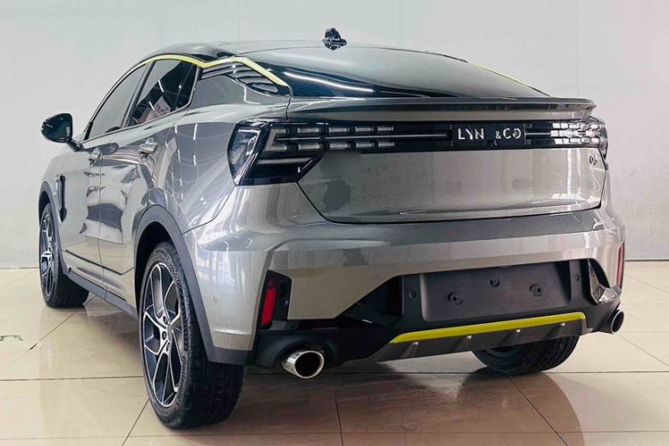 Used Lynk & Co 05 2022 2.0T Two-Wheel Drive Shine Halo
