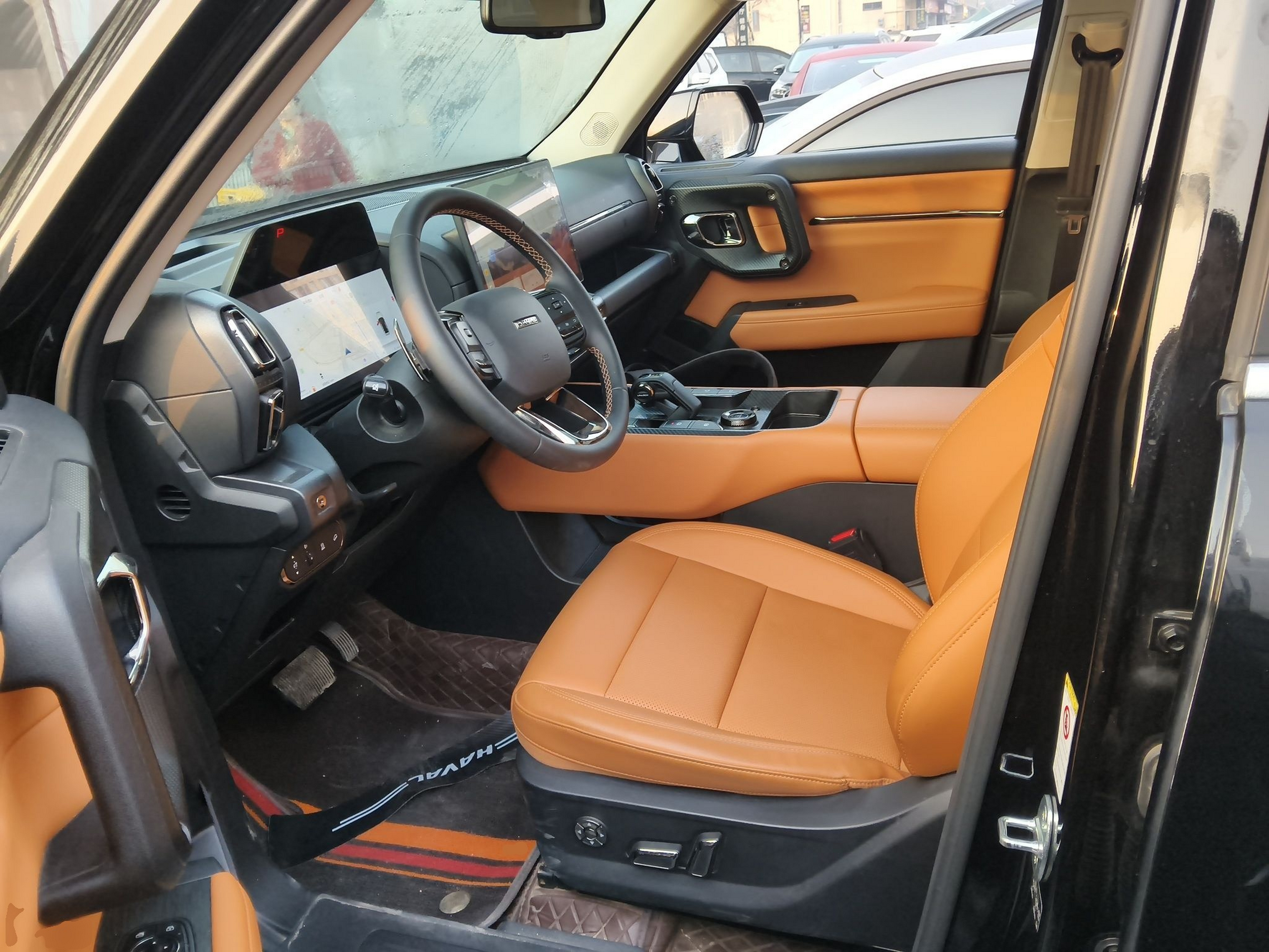 Переднее сиденье в автомобиле