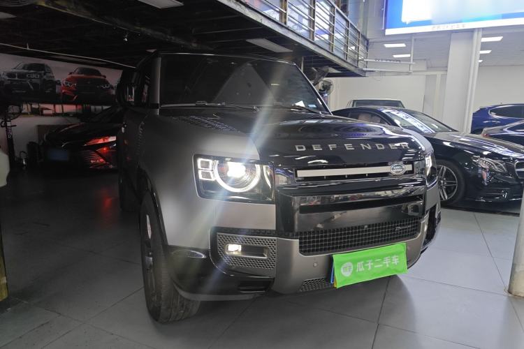 Used Land Rover Defender 2023 90 2.0T P300 X-DYNAMIC HSE