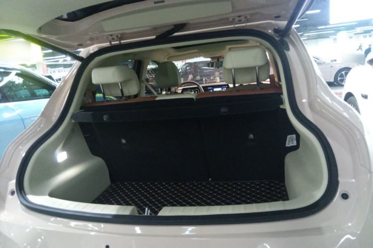 Used ORA Good Cat 2023 401 km Standard Range Premium Version Lithium Iron Phosphate