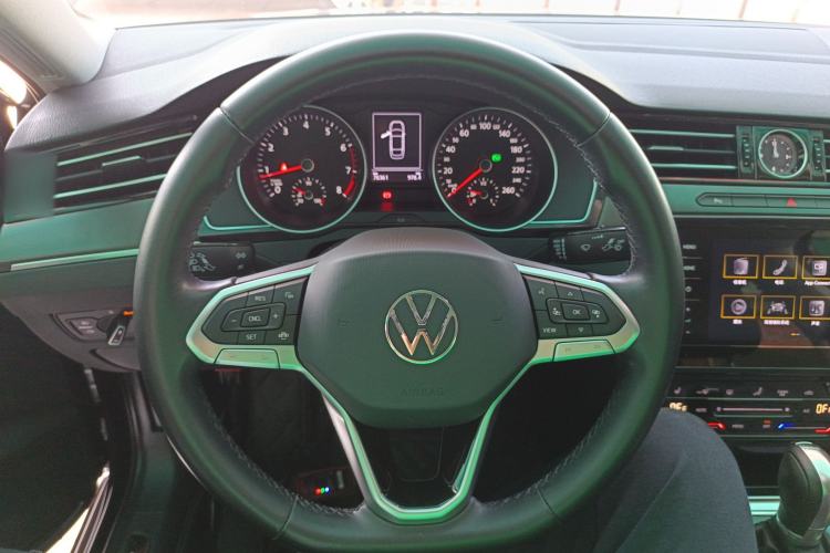 Used Volkswagen Magotan 2020 330TSI DSG Leading Model
