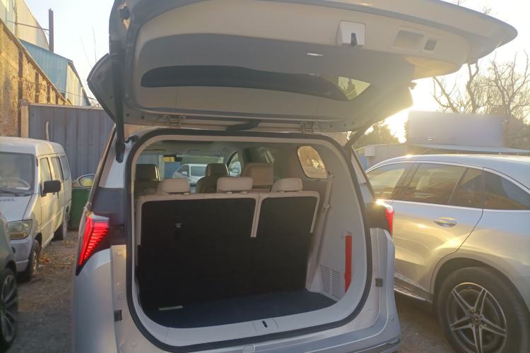 Used Buick GL8 New Energy 2024 Lu Zun Deluxe Edition 7-Seater