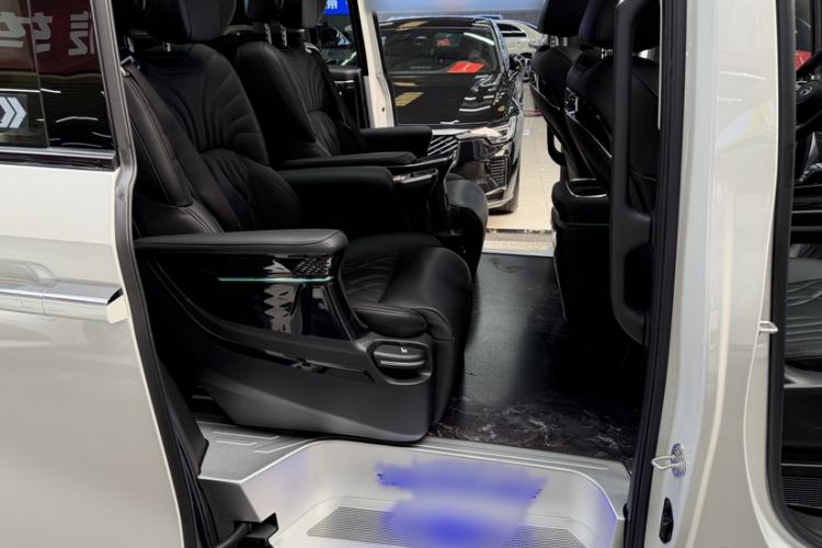 Used GAC Trumpchi M8 2024 Master Series 400T Ultimate Edition