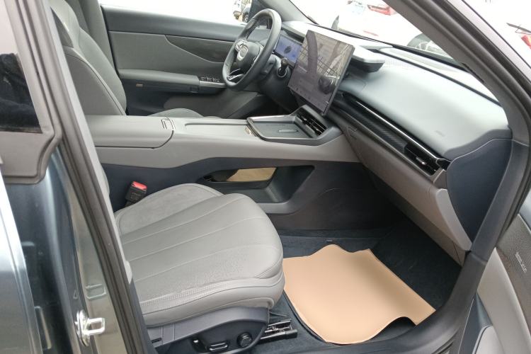 Used Lynk & Co 07 2024 EM-P 126 Long-Range Ultra