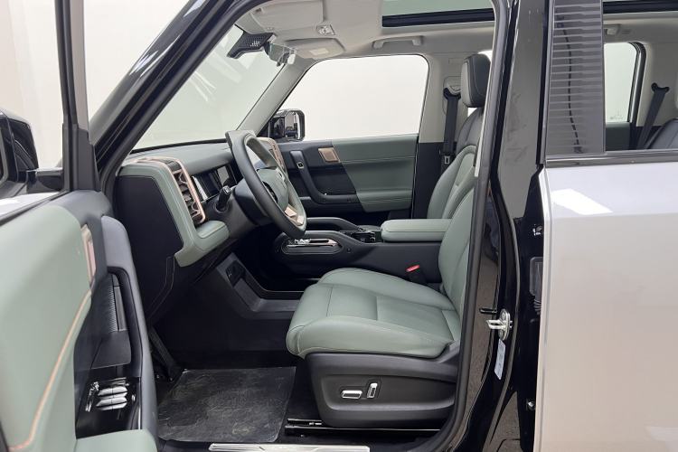 Used  03 2024 472km Four-Wheel Drive Long-Range Version
