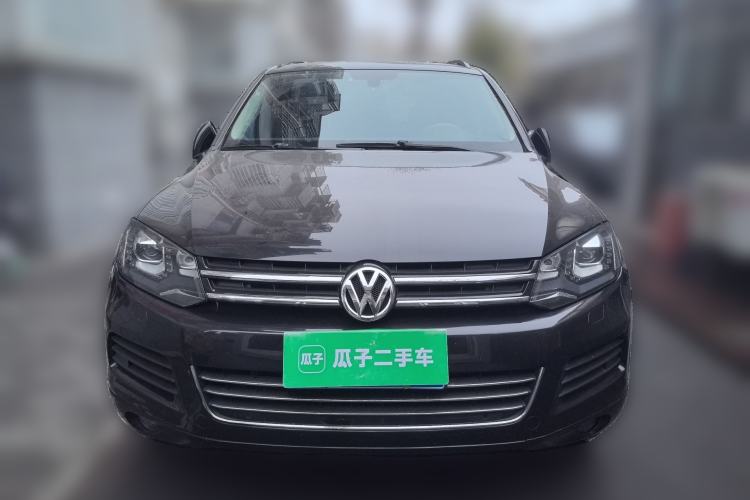 Used Volkswagen Touareg 2011 3.0 TSI Comfort Version