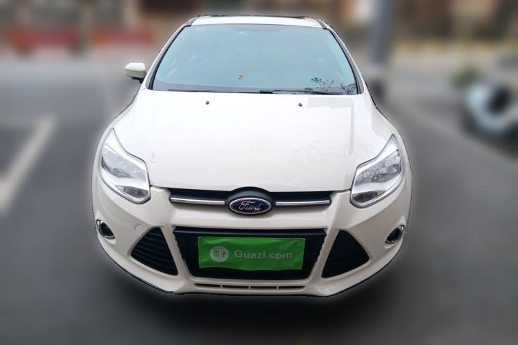 Used Ford Focus 2012 Sedan 1.6L Automatic Fashion Edition