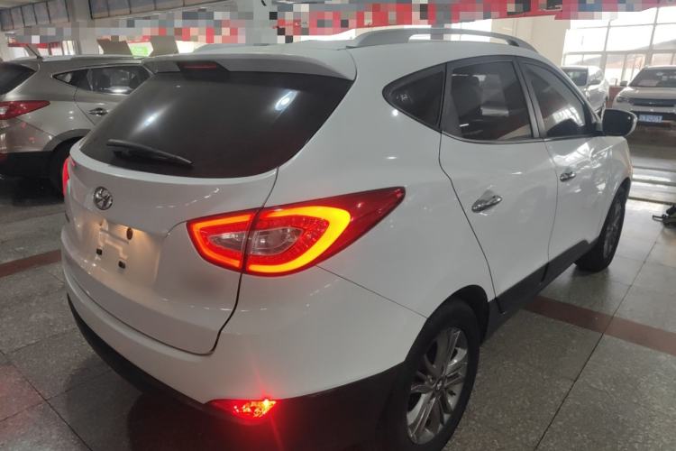 Used Hyundai ix35 2013 2.0L Automatic Two-Wheel Drive Smart GLS China IV Standard
