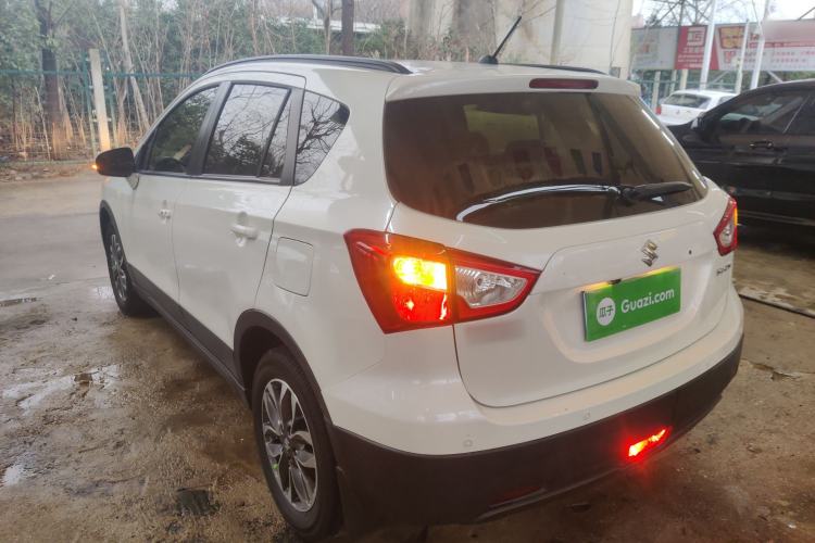 Used Suzuki Vitara S-Cross 2017 1.6L CVT Two-Wheel Drive Urban Fashion Model