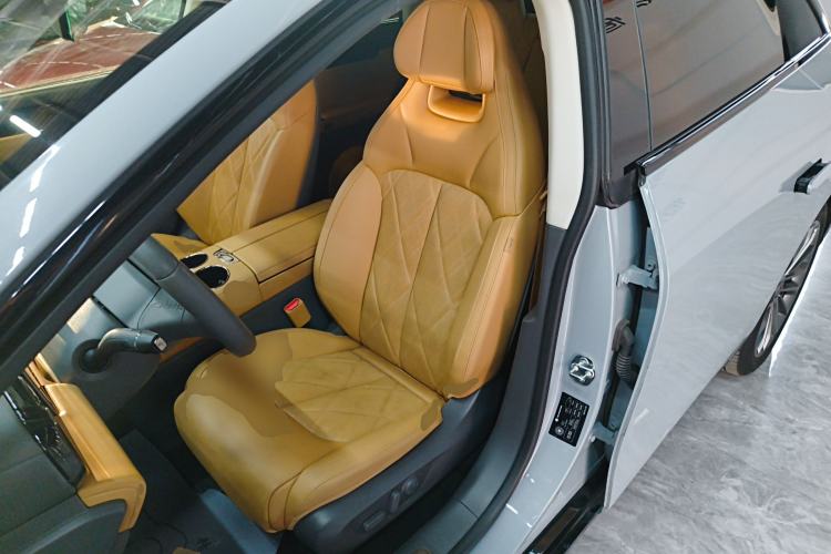 Used Leapmotor C01 2024 Range-Extended 316 Deluxe Edition