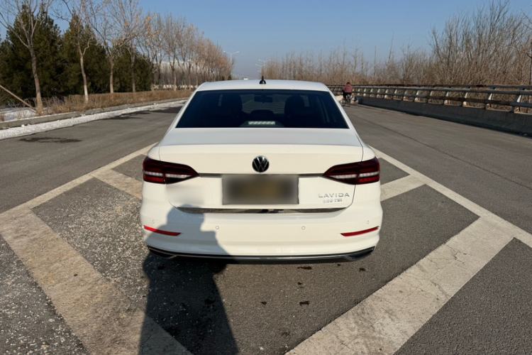 Used Volkswagen Lavida 2022 1.5L Automatic Comfort Edition
