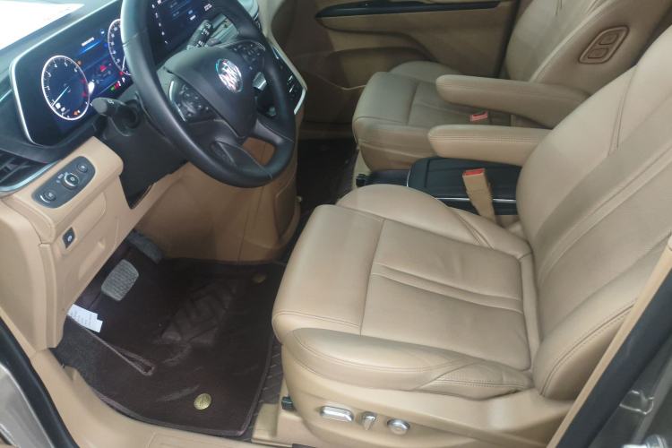 Used Buick GL8 2021 ES Landtrek 653T Luxury Model
