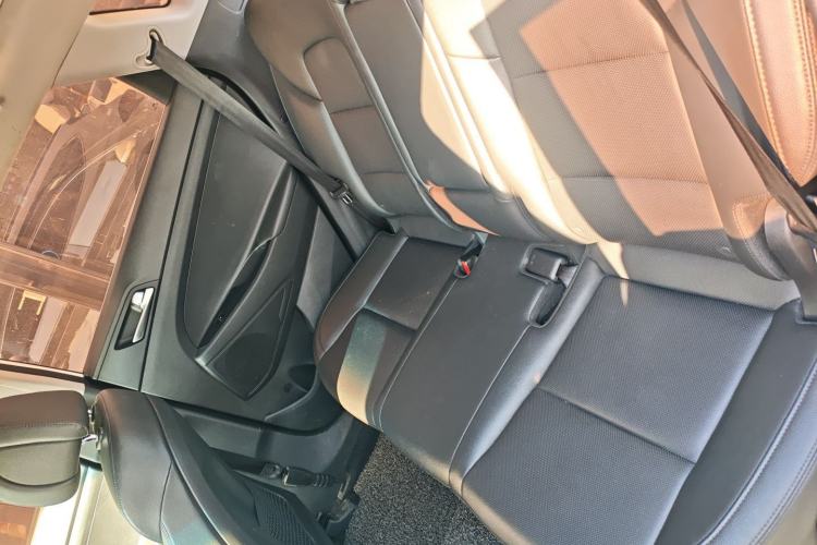 Used Hyundai Tucson 2018 1.6T Dual-Clutch Two-Wheel Drive 15th Anniversary Special Edition