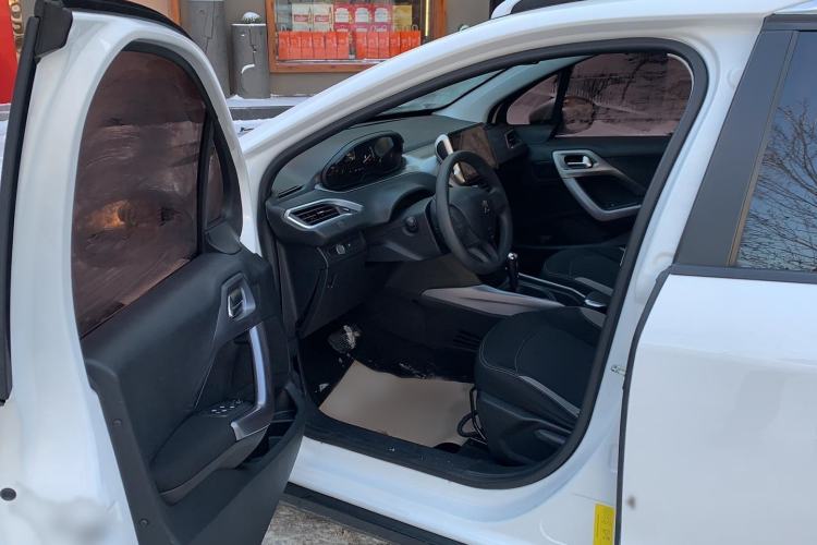 Used Peugeot 2008 2014 1.6L Automatic Trend Edition
