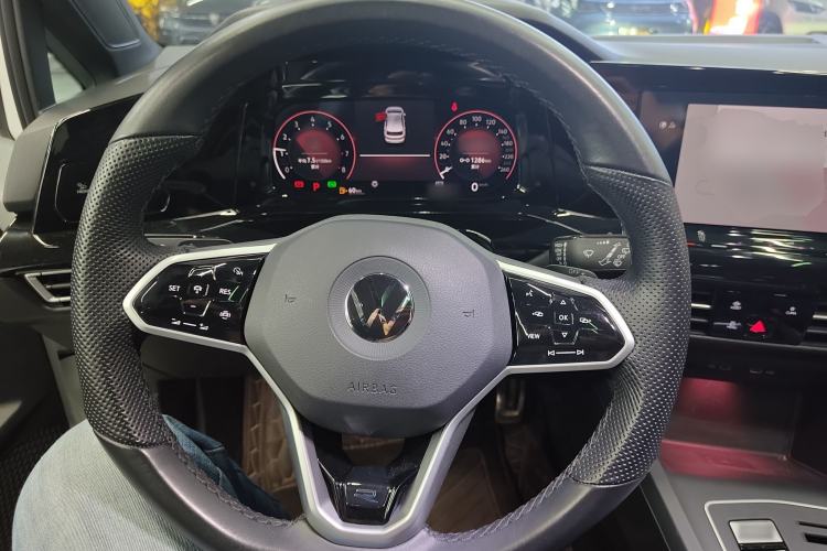 Used Volkswagen Golf 2021 280TSI DSG R-Line
