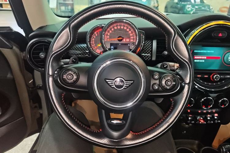 Used MINI MINI 2018 2.0T COOPER S Classic Edition
