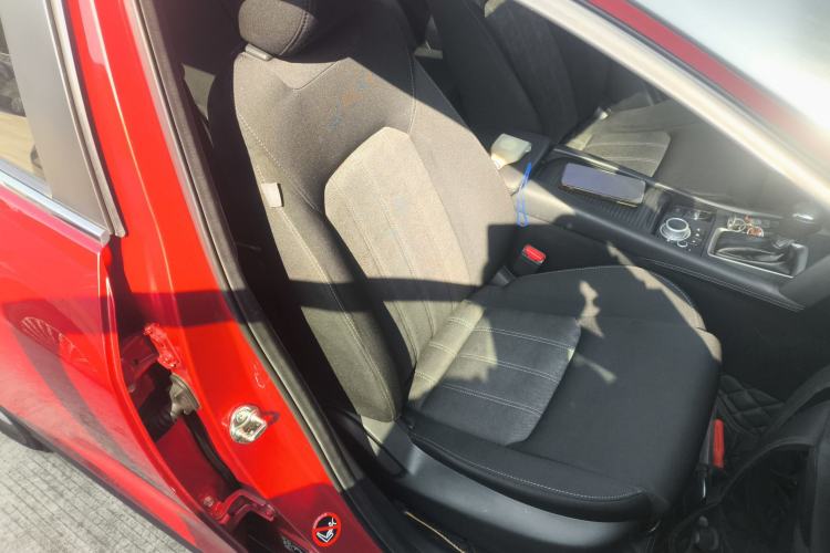 Used Mazda CX-4 2018 2.0L Automatic Two-Wheel Drive Blue Sky Dynamic Version China V Standard