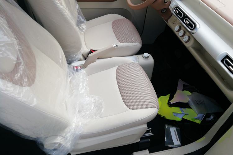 Used Wuling Hongguang MINIEV 2024 3rd Generation 215km Youth Edition