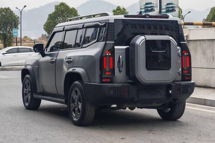 Used JETOUR Traveler 2023 1.5T Two-Wheel Drive Discovery PRO