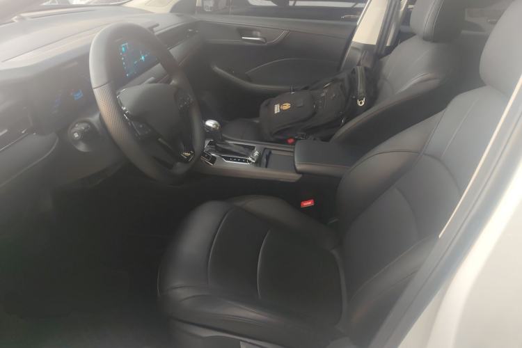 Used Roewe i5 2023 1.5L CVT Luxury Edition
