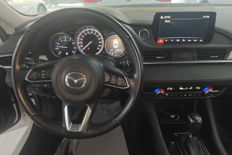 Used Mazda Atenza 2020 2.0L Blue Sky Fashion Edition
