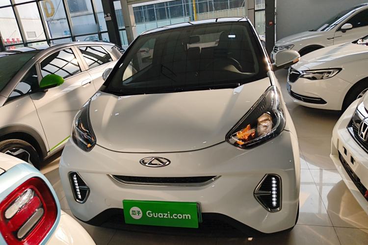 Used Chery Little Ant 2022 Sweet Pink Edition Half-Sugar Version Lithium Iron Phosphate 29.2 kWh 30 kW 301 km
