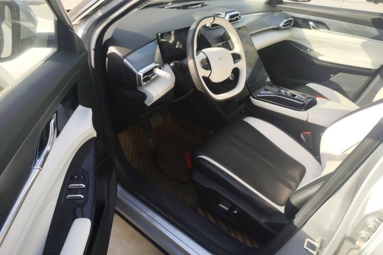 Used Dongfeng Aeolus Mage 2023 DH-i 1.5T Prestige Edition
