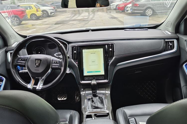 Used Roewe RX5 2018 20T Two-Wheel Drive Automatic Internet Smart Edition
