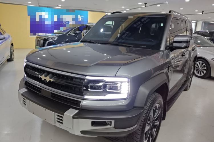 Used Formula Leopard Leopard 5 2023 Navigator Edition