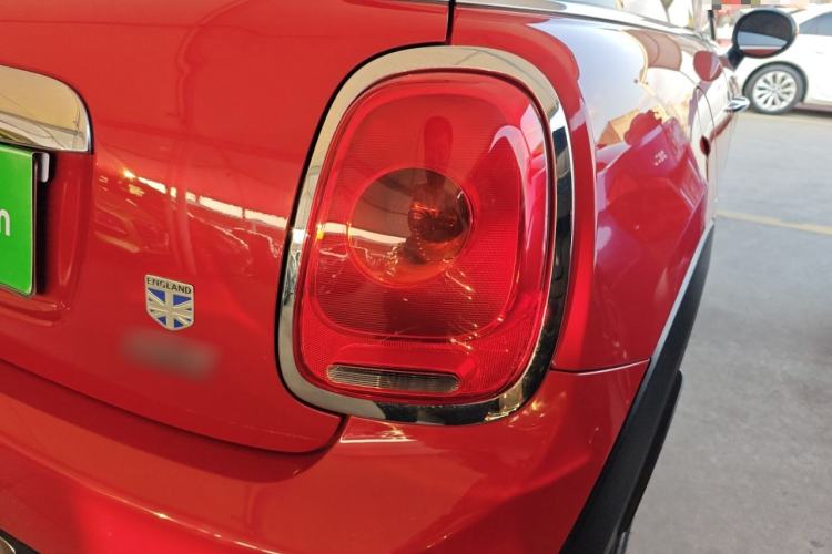 Used  MINI 2016 1.2T ONE Pioneer Edition
