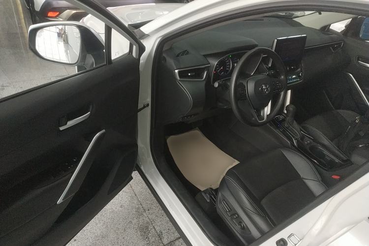 Used Toyota FRONTLANDER 2022 2.0L CVT Luxury PLUS Edition
