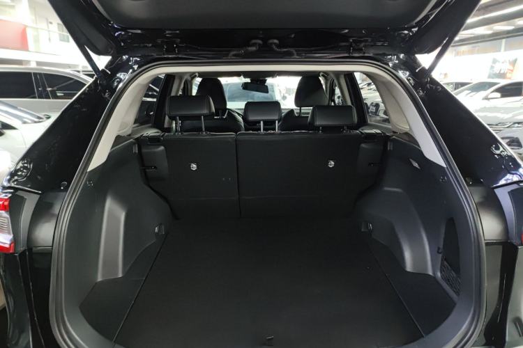 Used Toyota Wildlander 2022 2.0L CVT 4x4 Luxury PLUS Edition