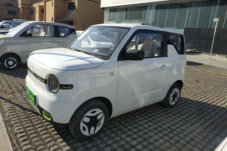 Used  Panda 2025 210 km – Yuanqi Bear
