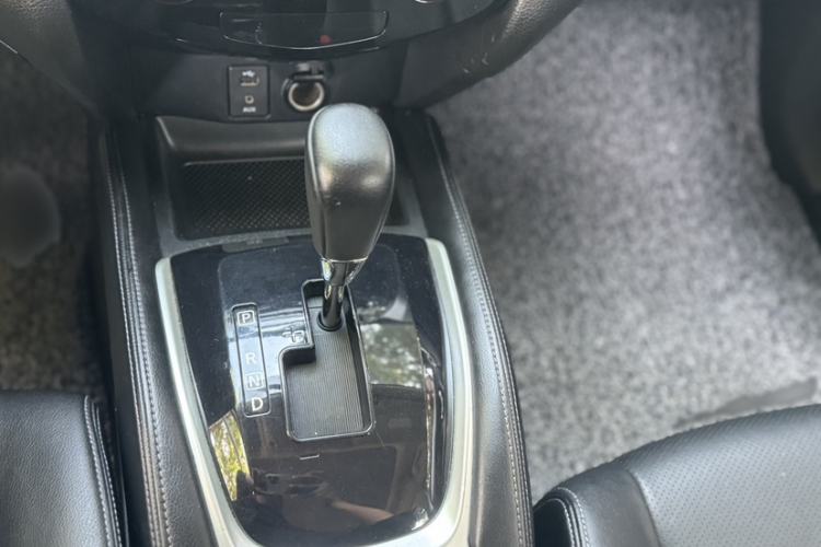 Used Nissan X-Trail 2014 2.0L CVT Comfort Edition 2WD
