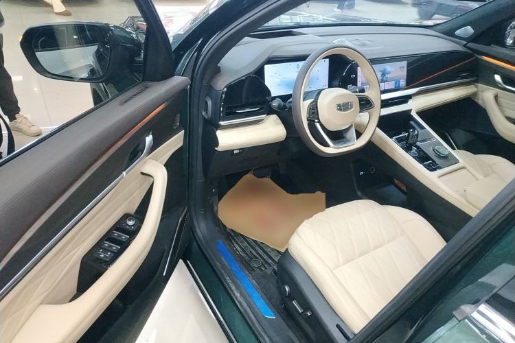 Used Geely Auto Monjaro L 2025 Dongfang Yao 2.0TD Automatic Lanxing Edition
