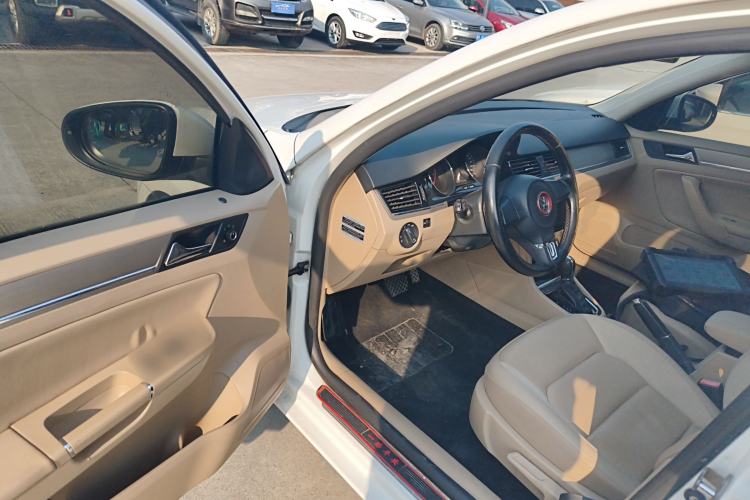 Used Volkswagen Bora 2014 1.6L Automatic Comfort Model
